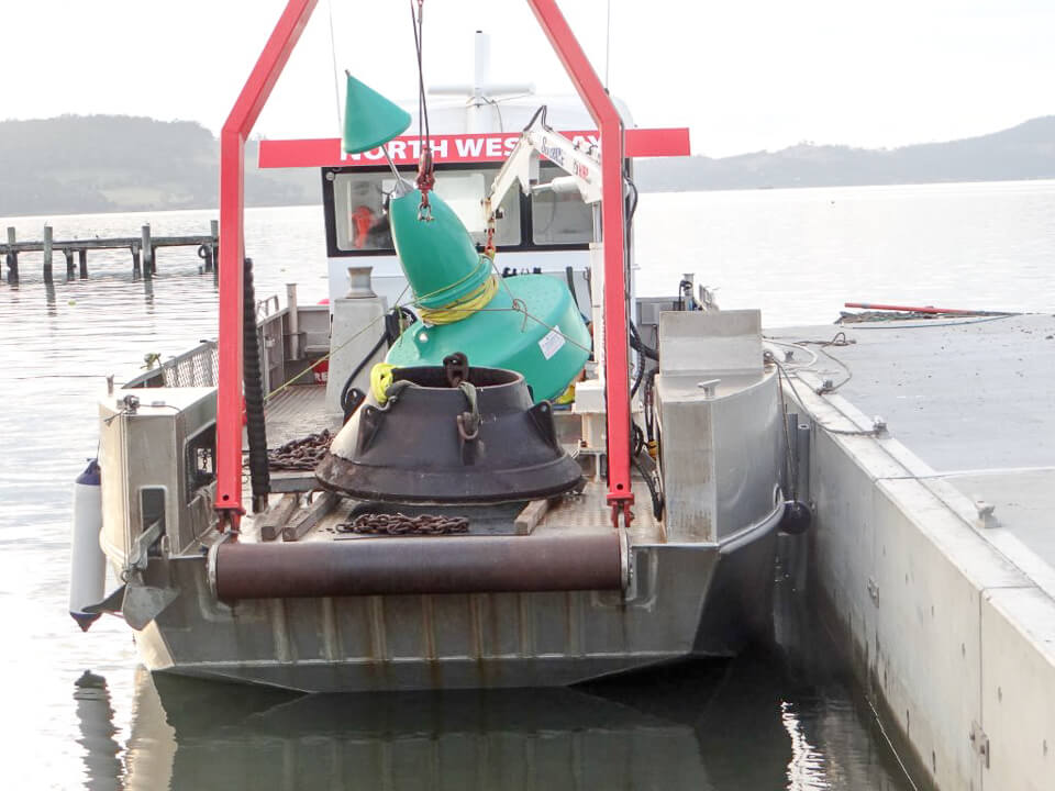 Installation of new Mark at Egg and Bacon Bay 1